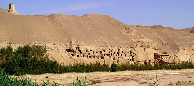 Grottes des mille Bouddhas de l'Ouest Dunhuang Gansu