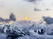 Montagne enneigée Meili