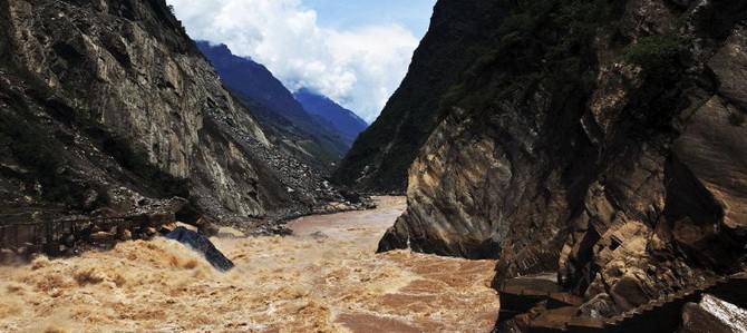 Gorges du Saut du tigre Lijiang Yunnan