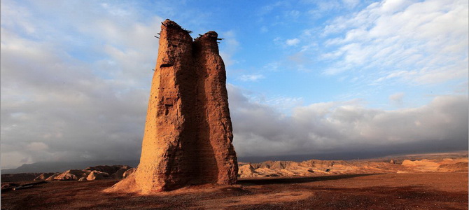 Tour de guet de Kizilgaha Aksou Xinjiang