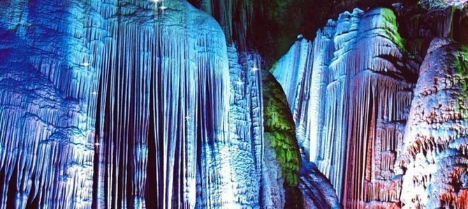 Grotte d'argent de Yangshuo Yangshuo Guangxi