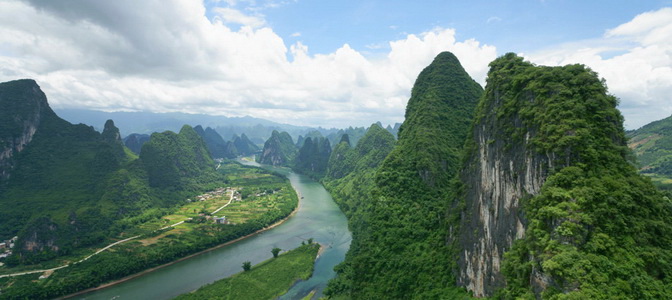 Colline de Xianggong Yangshuo Guangxi