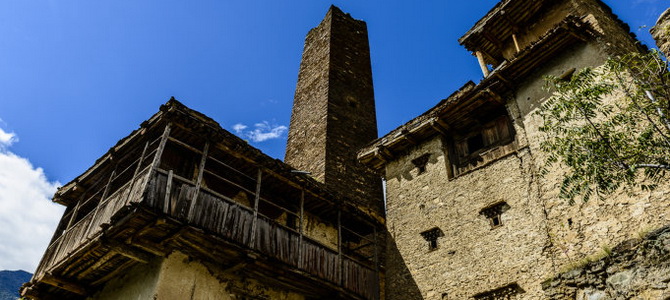 Tours fortifiées de Suopo Ganzi Sichuan