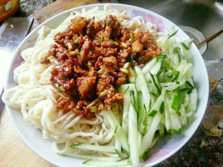 zhajiangmian